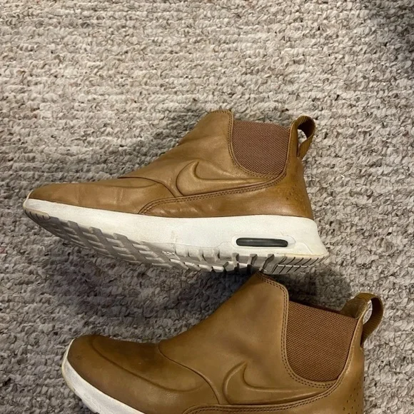 Nike Air Max Thea Ale Brown Leather Women's Boots  Size 7 - Picture 4 of 7